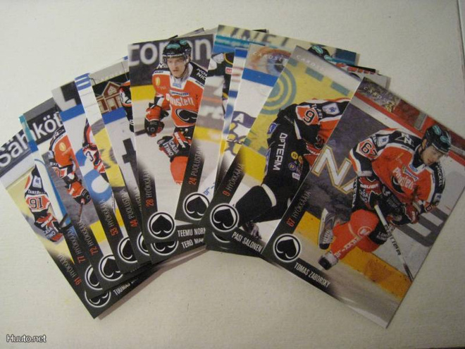 Cardset 2010-11 Teamset Ässät (325-336)