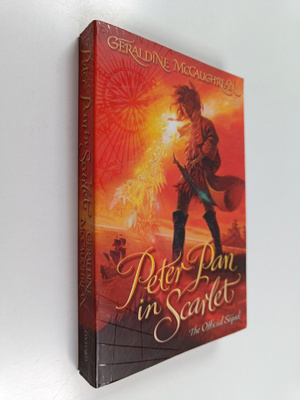 Geraldine McCaughrean : Peter Pan in Scarlet
