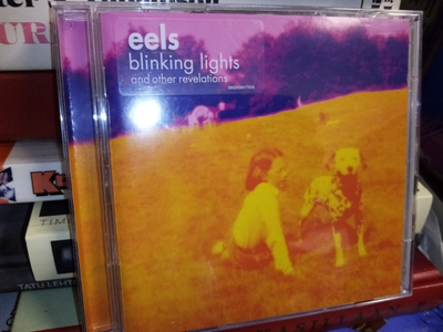 2CD EELS : BLINKING LIGHTS and other revelations ( SIS POSTI