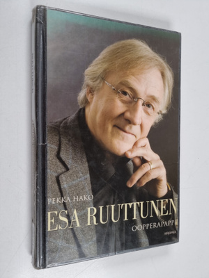 Pekka Hako : Esa Ruuttunen : oopperapappi