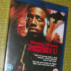 Blu-ray: Passenger 57 (UK) - pikkukuva 1