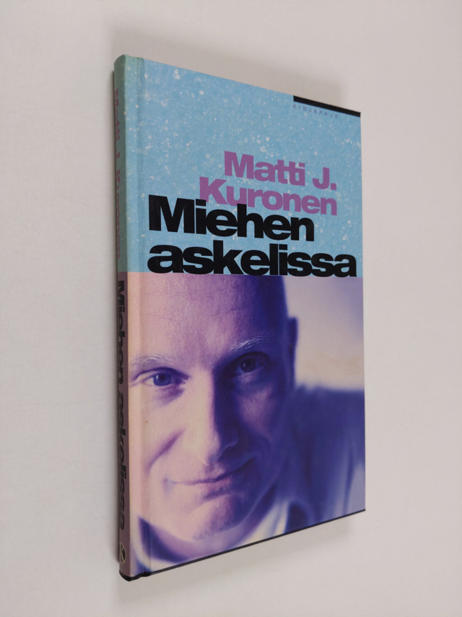 Matti J. Kuronen : Miehen askelissa