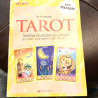 Regina Tarot korttipakka suomenkielisellä ohjekirjalla - pikkukuva 1