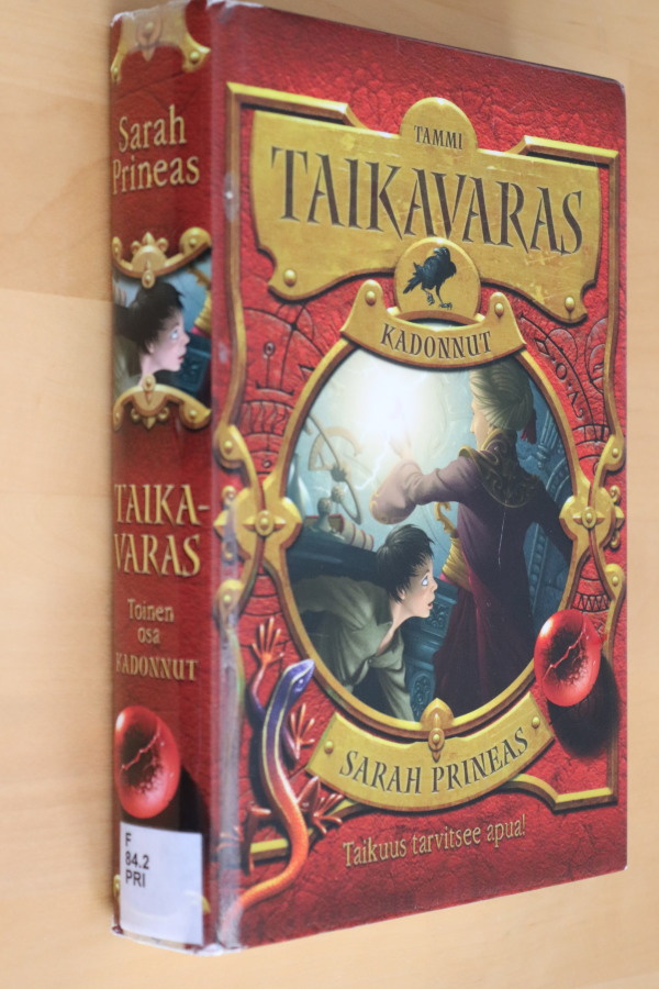 Sarah Prineas : Kadonnut Taikavaras 2 ( 1.p. 2010 k.po )