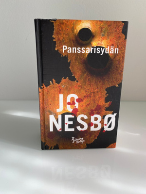 Jo Nesbö: Panssarisydän (sid.)