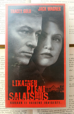 Likainen pieni salaisuus (VHS)