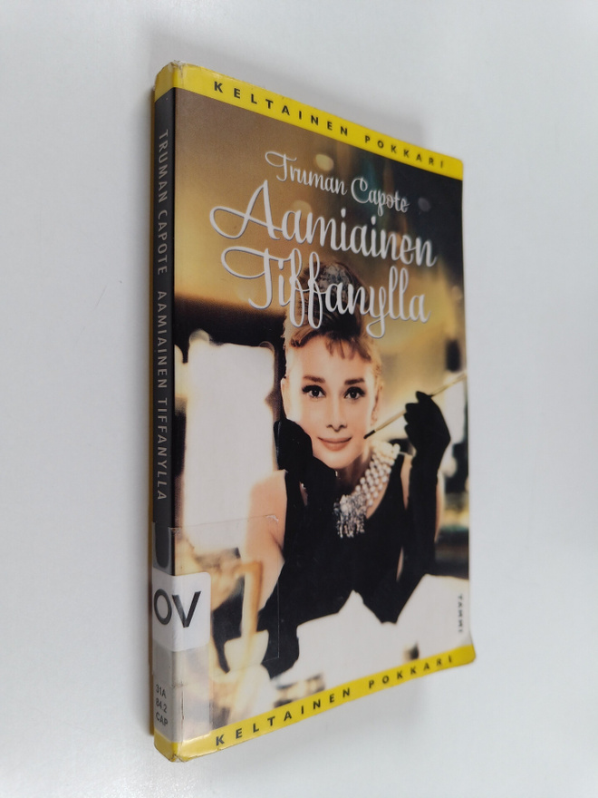 Truman Capote : Aamiainen Tiffanylla