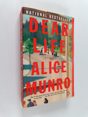 Alice Munro : Dear Life