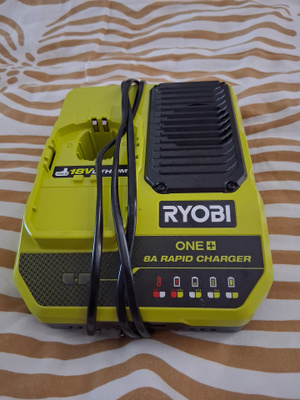 Ryobi pikalaturi