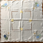 VALKEA KIRJAILTU PÄÄSIÄISLIINA 77cm x 77cm - pikkukuva 2