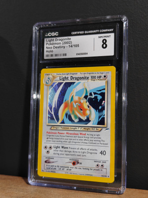 CGC 8 Light Dragonite #14, Neo Destiny