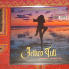 Jethro Tull 2LP Watching US Watching Them - pikkukuva 1