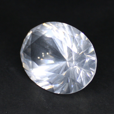 Fancy valkoinen jää kvartsi 127.40 ct Ex. Dunil Gunasekara