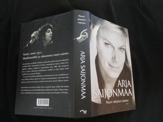 ARJA SAIJONMAA - nuori alaston nainen ( 1.p v 2011