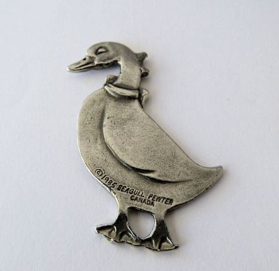 Retro! Hanhi - 1985 Sergull Pewter Canada - tina koriste