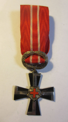 4.luokan Vapaudenristi Punaisen ristin kera 1918