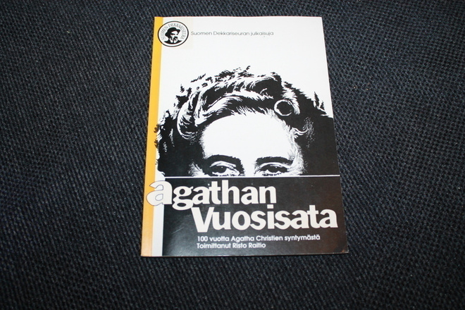 Agathan vuosisata Suomen Dekkariseuran julkaisu