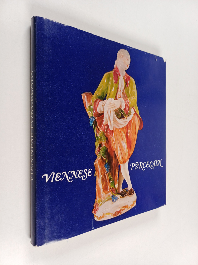 Klara Tasnadi-Marik : Viennese Porcelain