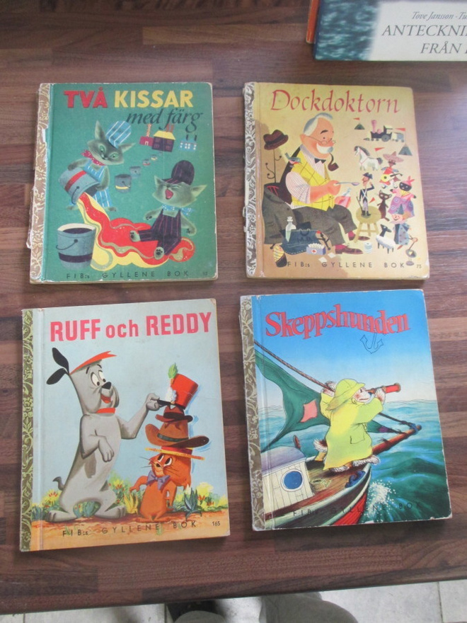 4 VANHAA LASTENKIRJAA ( 50 lukua ??