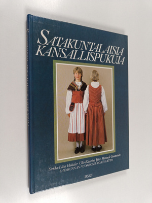 Sirkka-Liisa Hakala : Satakuntalaisia kansallispukuja