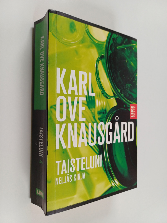 Karl Ove Knausgård : Taisteluni 4