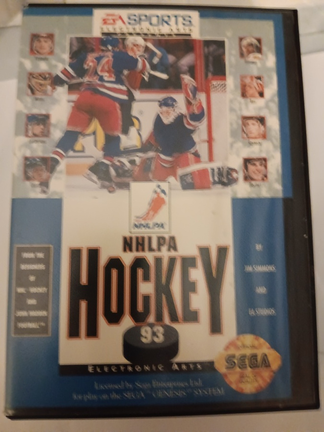 Sega Genesis Nhlpa hockey 93 peli