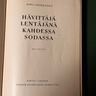 HÄVITTÄJÄLENTÄJÄNÄ KAHDESSA SODASSA - pikkukuva 2