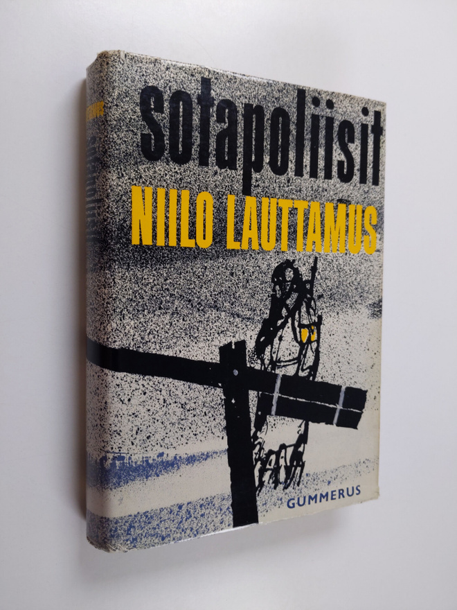 Niilo Lauttamus : Sotapoliisit