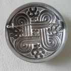 Kalevala Iso Hannunvaakuna rintakoru v.1962 Hopea - pikkukuva 3