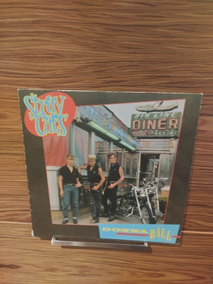 Stray Cats - Gonna Ball