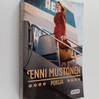 Enni Mustonen : Pukija - pikkukuva 1