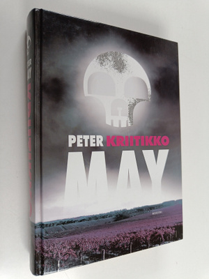 Peter May : Kriitikko