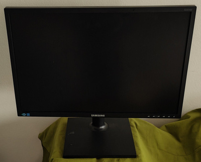 Samsung S22E450DW