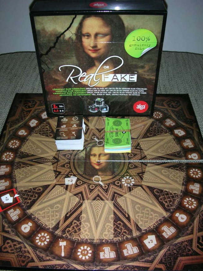 Lautapeli Real or fake