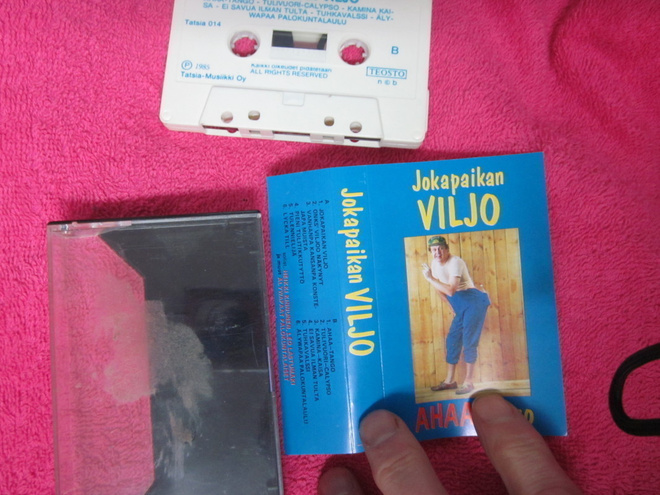 VIELÄ KERRAN VILJO JA HEPPU HEI : AMC 1050