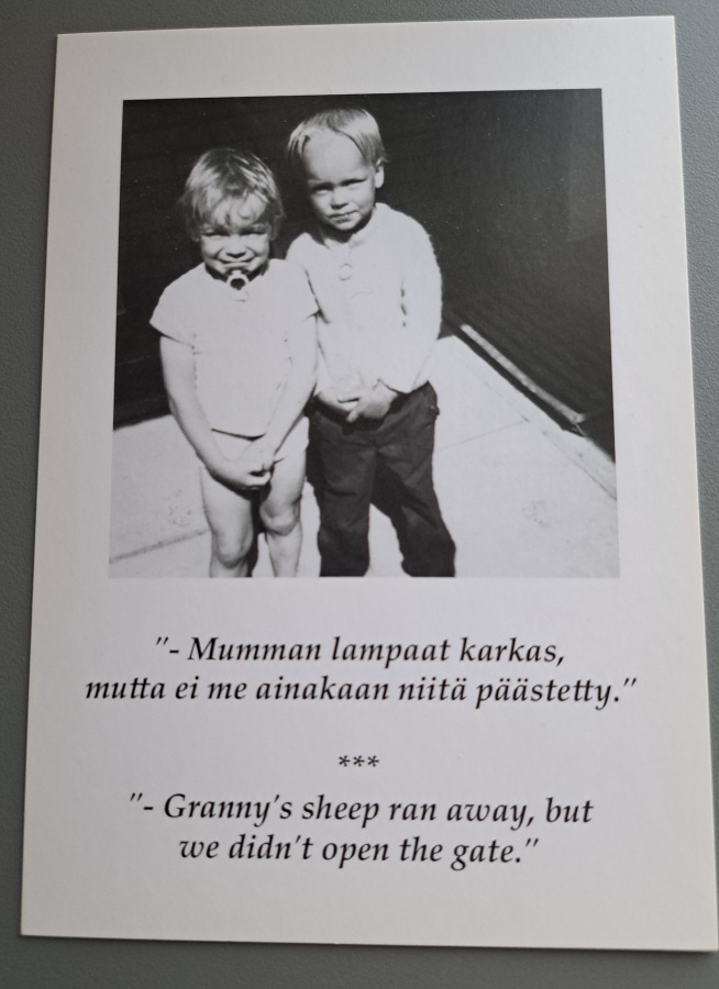 lapsia,tyttö ja poika,mustavalk. uusi kortti