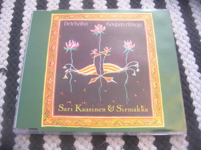 Sari Kaasinen & Sirmakka - Delekatka (cds)