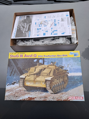 Dragon 1/35 Sturmgeschutz III Ausf. G