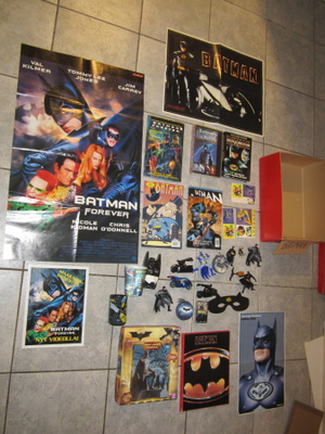BATMAN TAVARAA, hahmoja,julisteita,ym