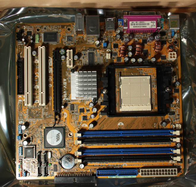 Socket 939 emolevy Asus A8V-VM, Asuksen tehdaskunnostama