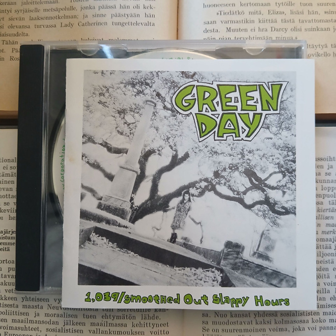 Green Day - 1,039 / Smoothed out Slappy Hours (CD)