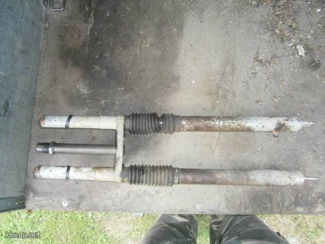 ainakin husqvarna 4012,-60,T-pala+etuteleskoopit