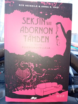 Heikkilä & Aho : Seksin vai adornon tähden ( SIS POSTIKULU