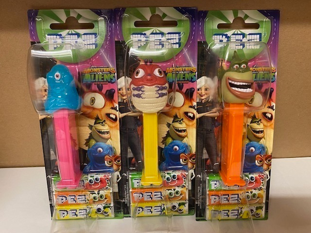 PEZ Monsters vs Aliens setti