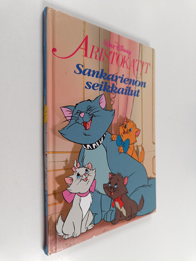 Taija (suom.) Kuula : Aristokatit : sankarienon seikkailut