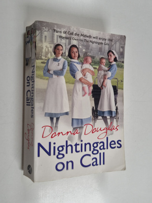 Donna Douglas : Nightingales on Call