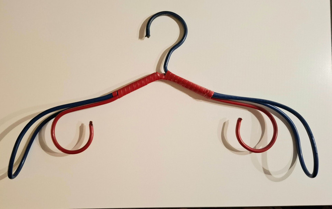 Upea vintage henkari, sininen ja punainen
