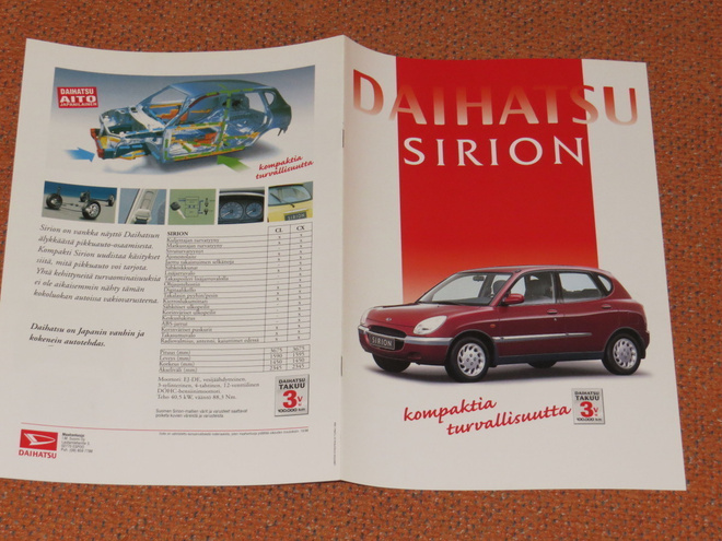 1998 Daihatsu Sirion esite - KUIN UUSI - suom - 8 sivua