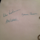 Talviurheilijoiden nimikirjoituksia paperilla - pikkukuva 3