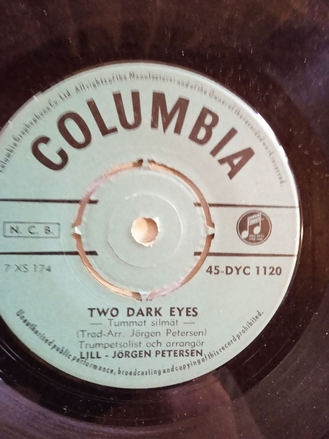 SINGLE- LEVY: LILL- JÖRGEN PETERSEN   COLUMBIA 45- DYC 1120